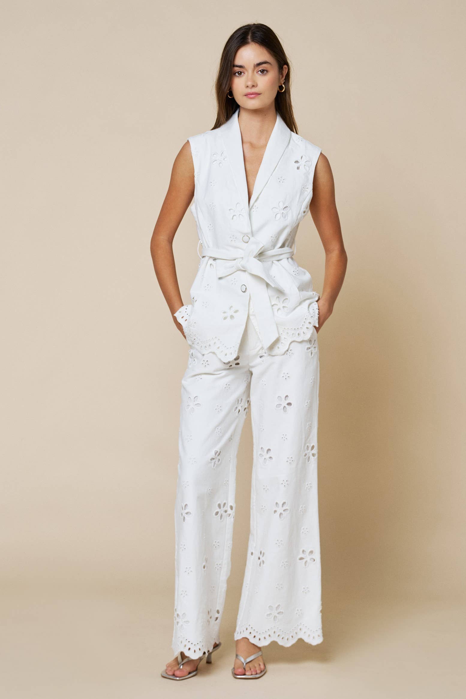 Floral Embroidered Vest Off White