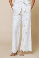 Floral Embroidery Pants Off white