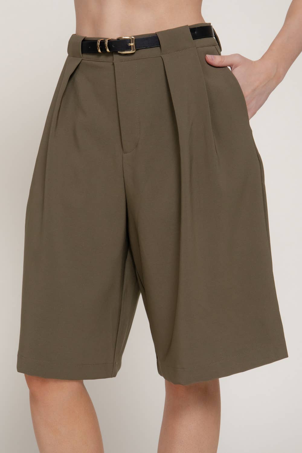 Belted Bermuda Short Olive